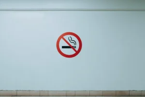 condo smoking complaints